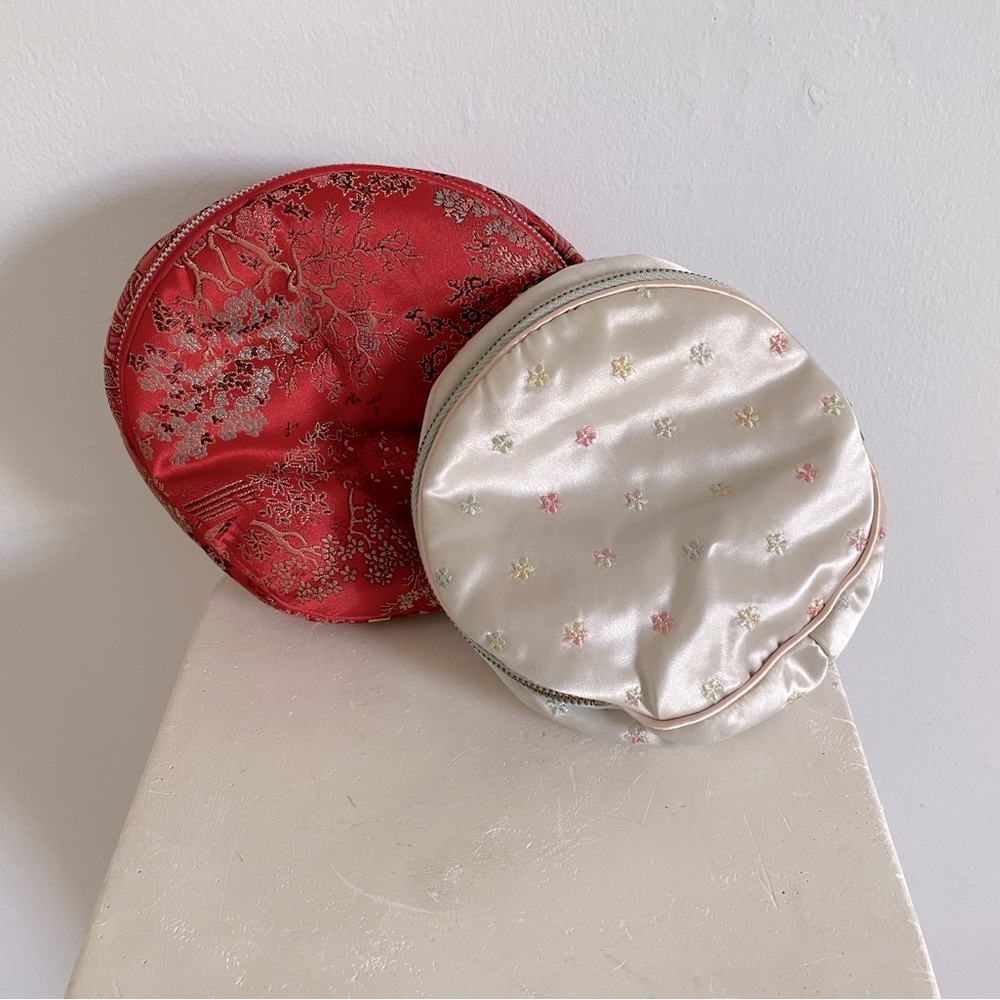 2 Vintage Round Zippered Cosmetic Jewelry Cases 60’s Designer Andre Richard